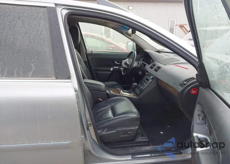 2011 Volvo Xc90 3.2 from USA, damaged, VIN YV4952CZXB1572590